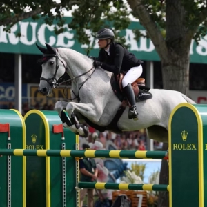 在草地上，沒(méi)有兩場(chǎng)比賽是完全一樣的