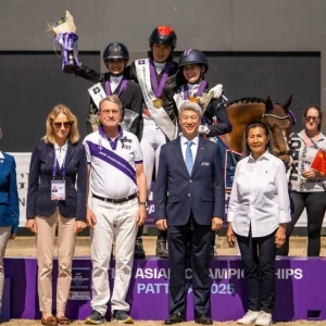 破紀(jì)錄三連冠，中國(guó)騎手閃耀亞錦賽賽場(chǎng)！